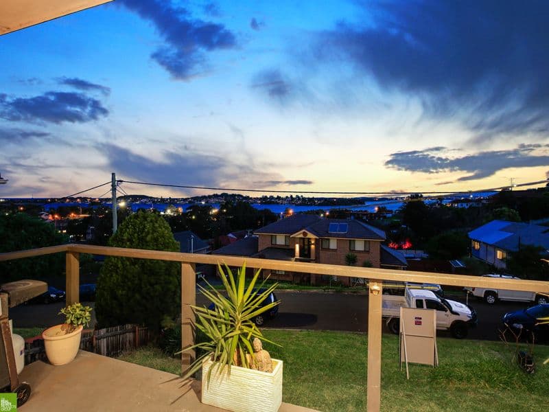 10 Canberra Road, Lake Heights - Image 1