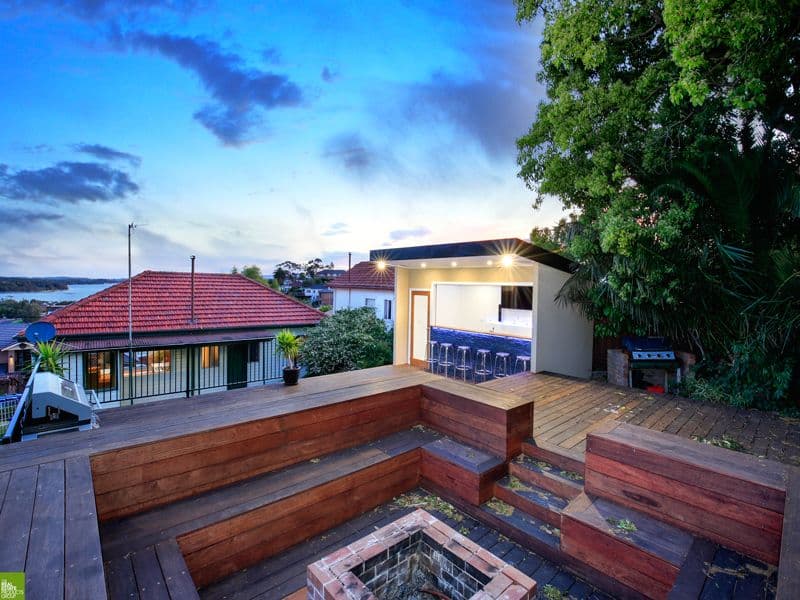 10 Canberra Road, Lake Heights - Thumbnail 3