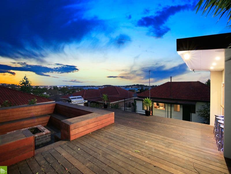 10 Canberra Road, Lake Heights - Thumbnail 8