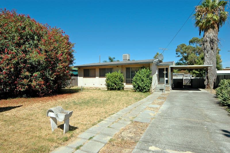 71 Sturtridge Road, LOCKRIDGE WA 6054, Lockridge - Image 1