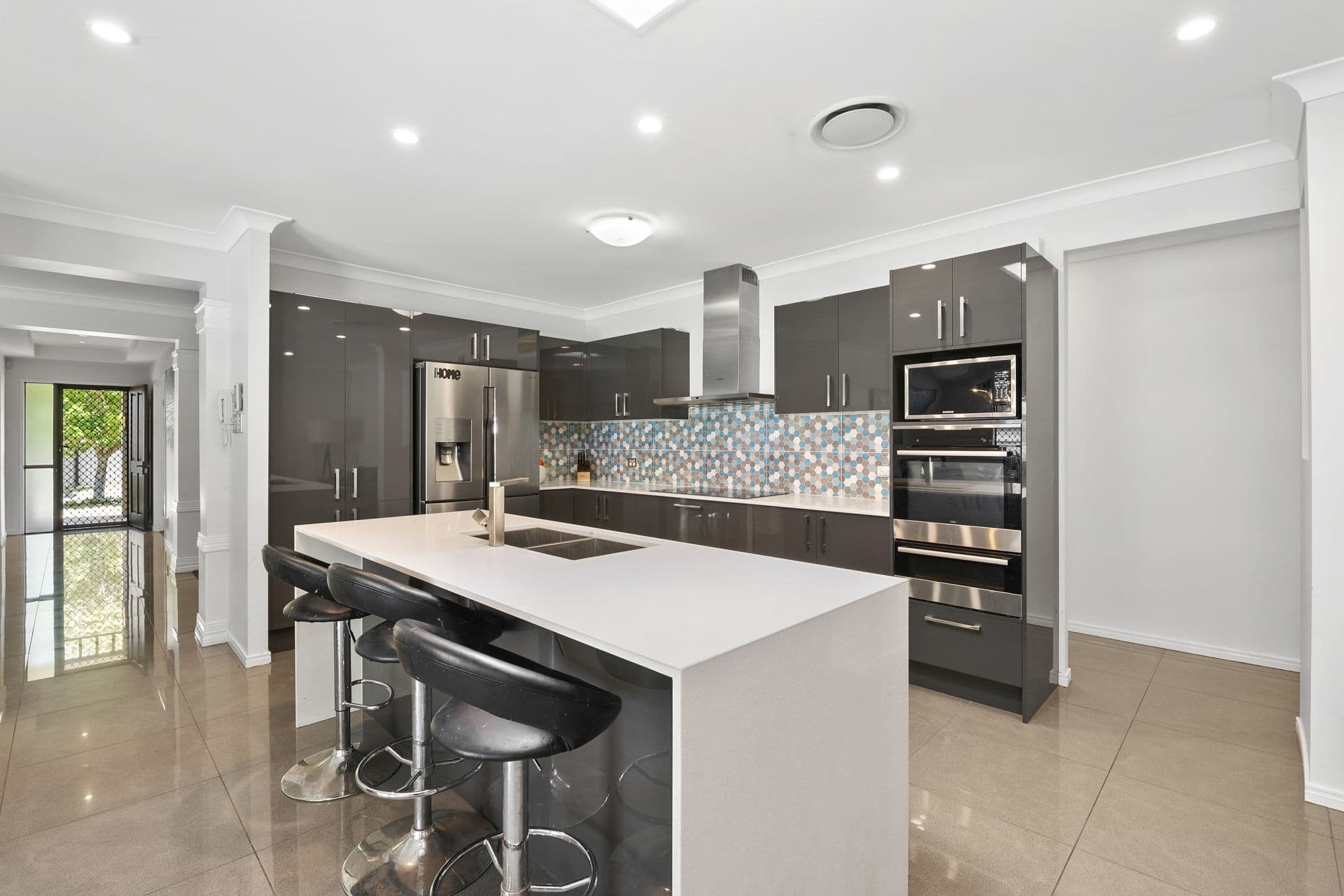24 Gannet Circuit, North Lakes QLD 4509, North Lakes - Thumbnail 5