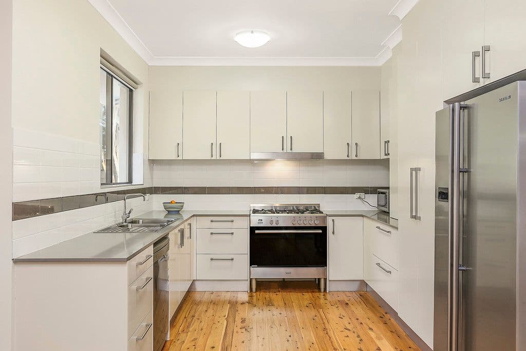 5 Dennis Avenue, Wahroonga NSW 2076, Wahroonga - Thumbnail 4