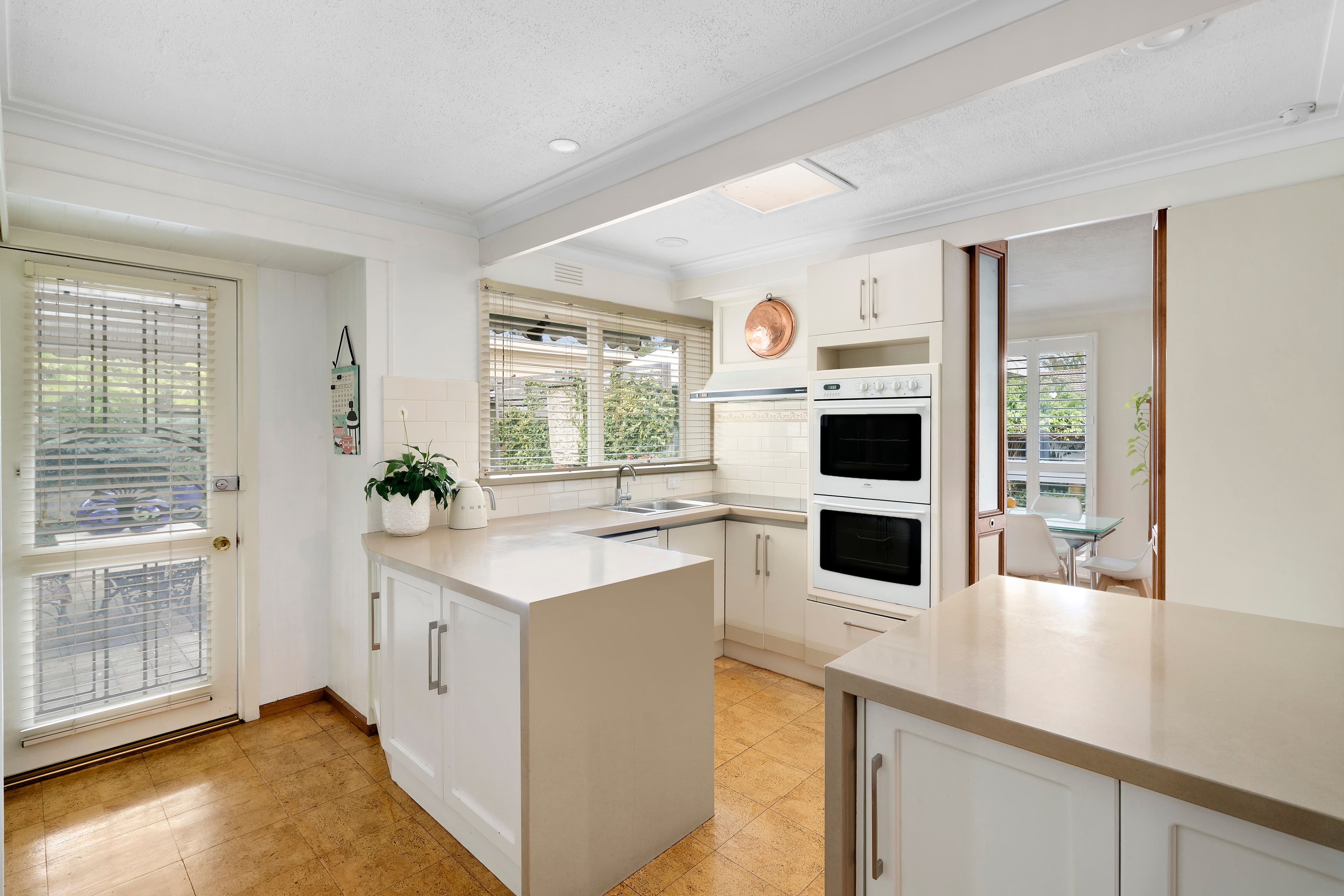 24 Gulwa Avenue, Frankston VIC 3199, Frankston - Thumbnail 4