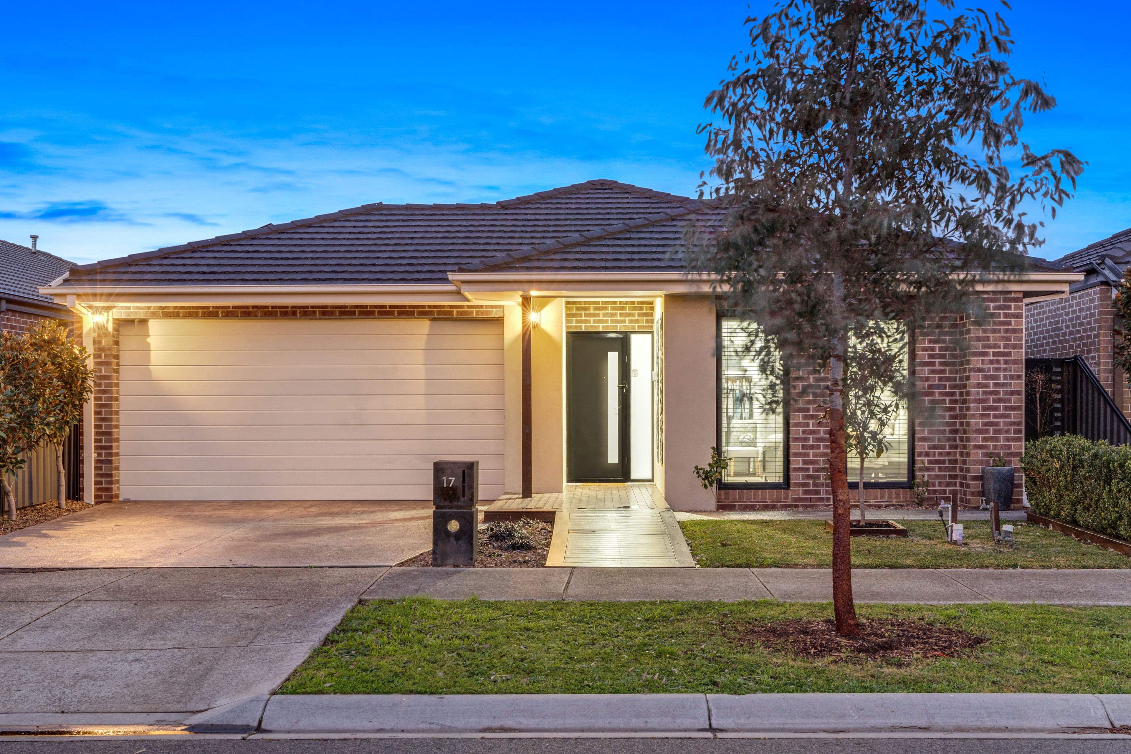 17 Creekbridge Street, Craigieburn VIC 3064, Craigieburn - Image 1