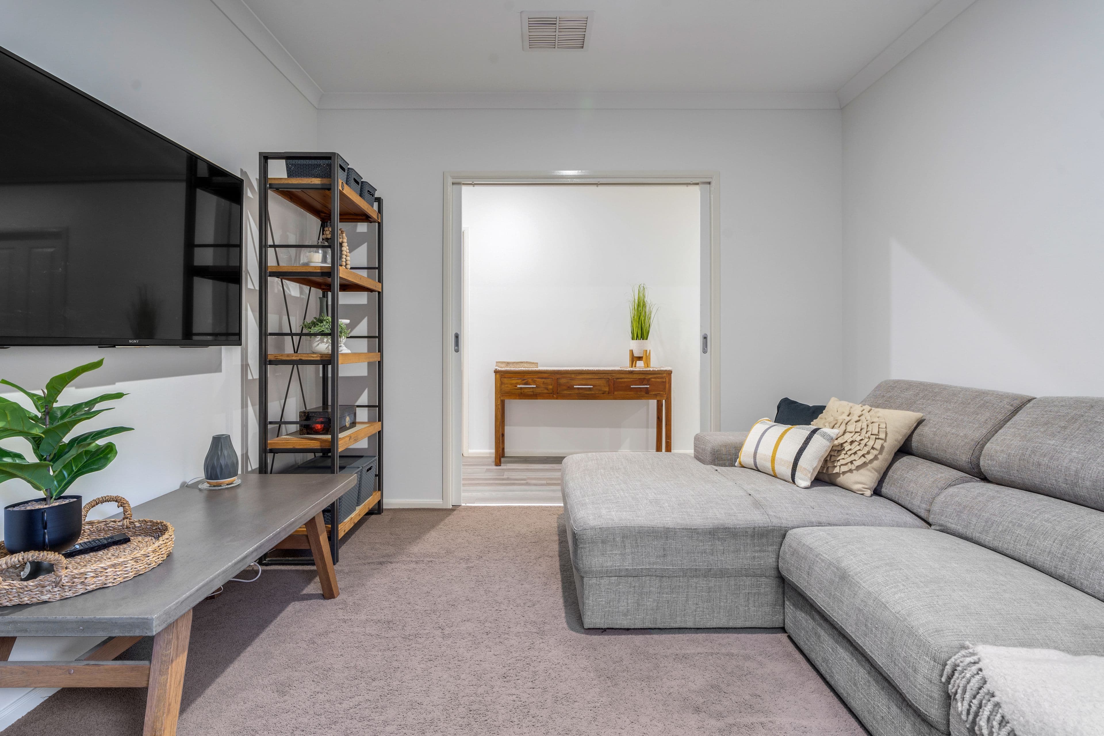 17 Creekbridge Street, Craigieburn VIC 3064, Craigieburn - Thumbnail 3