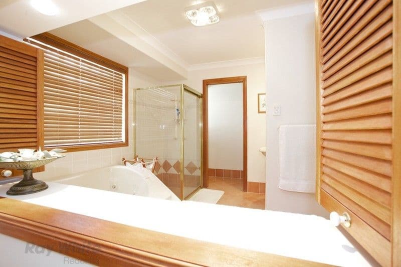11 Tuckeroo Street, ROTHWELL QLD 4022, Rothwell - Thumbnail 7