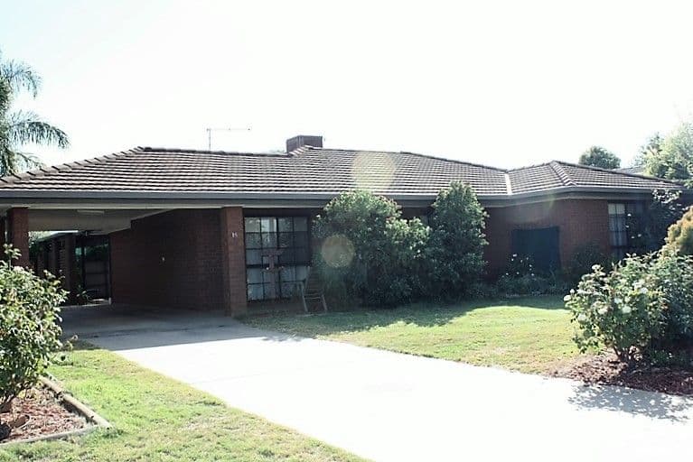 16 Katrina Circuit, Corowa - Image 1