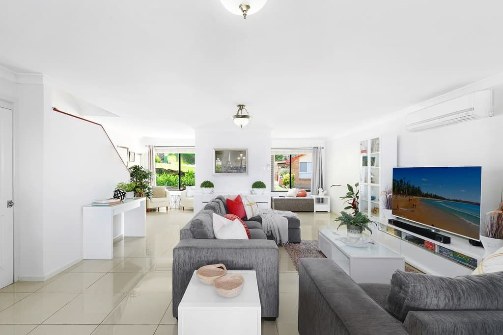 27 Pennant Cres, Berkeley - Thumbnail 4