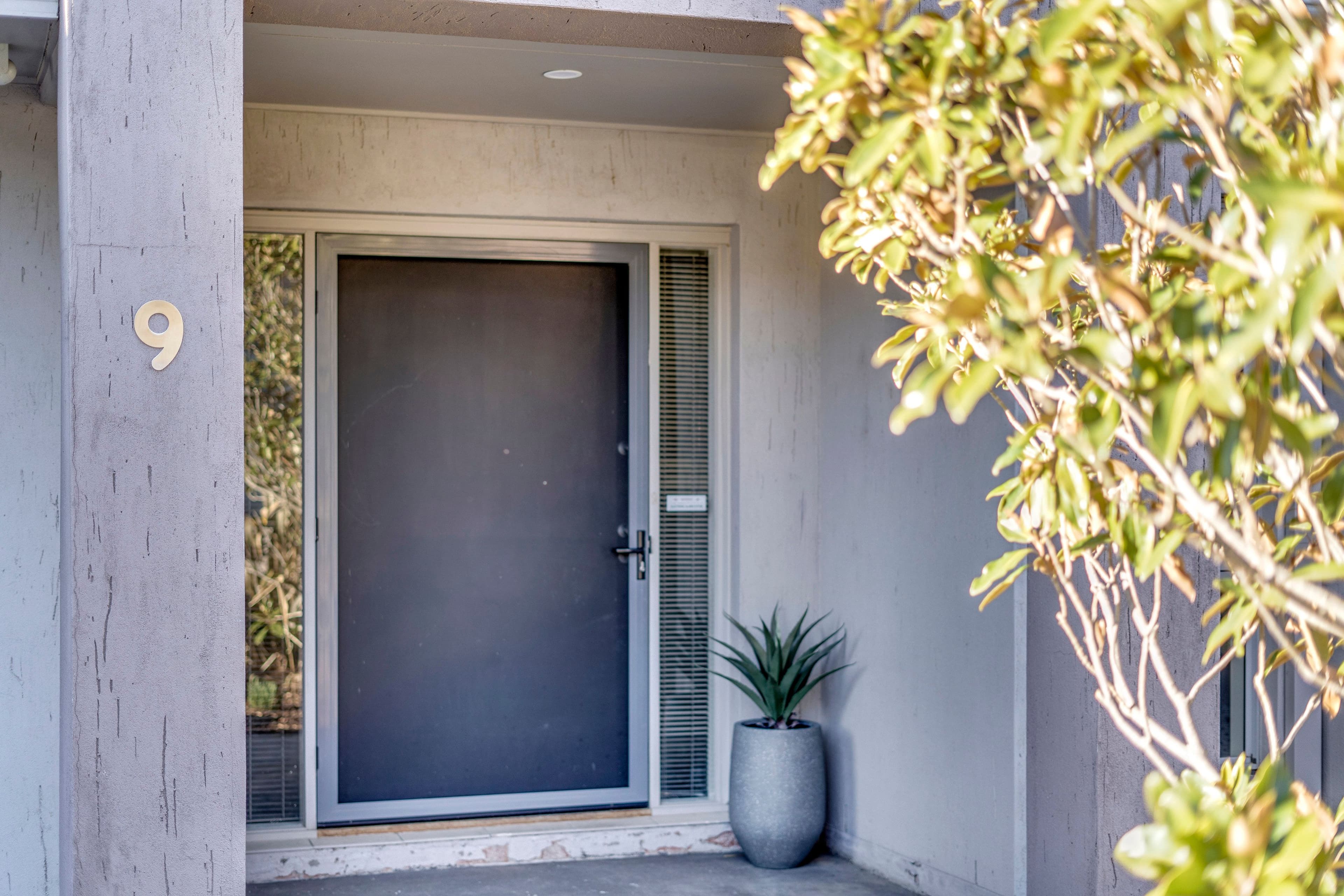 9 Erdos Street, Bruce ACT 2617, Bruce - Thumbnail 2