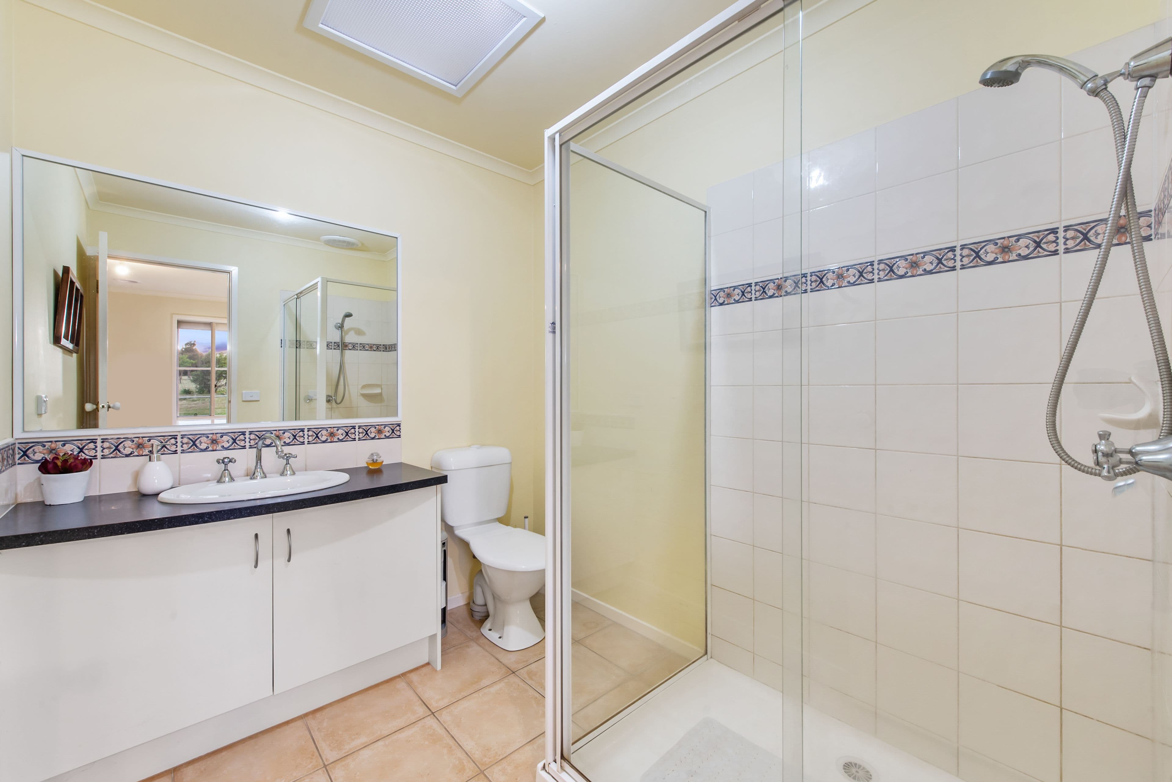1 Stadan Place, Hillside VIC 3037, Hillside - Thumbnail 4
