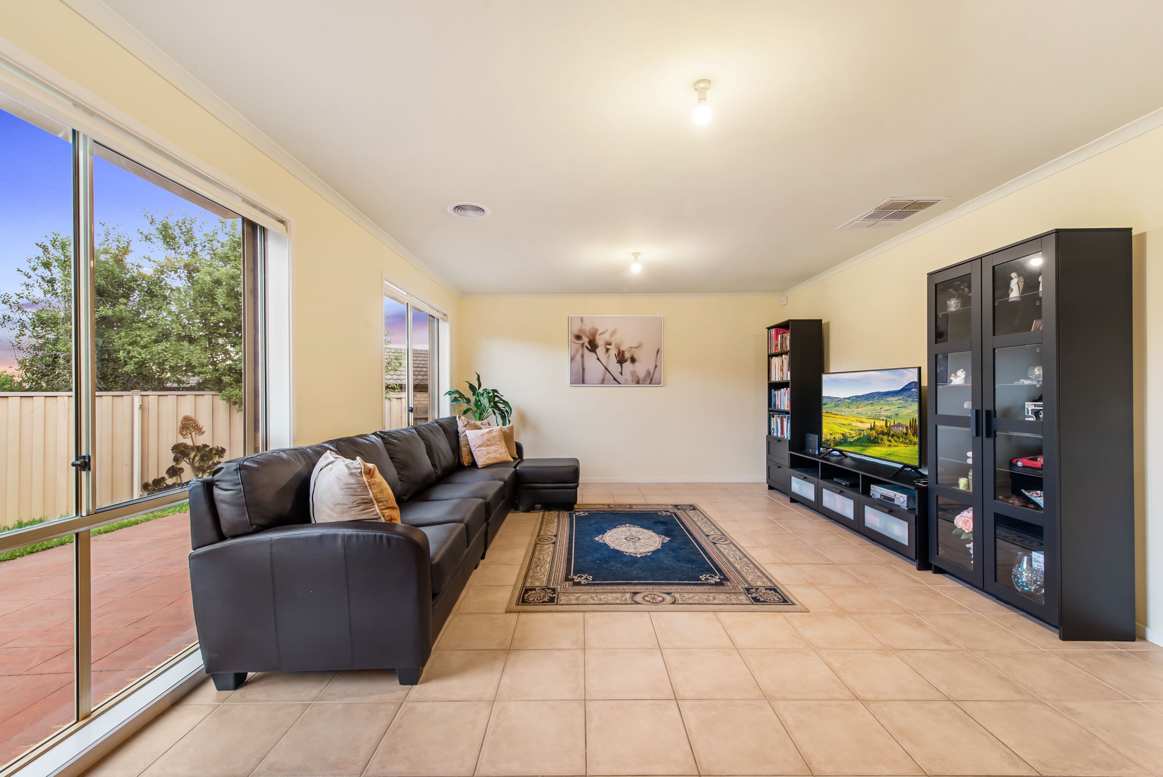 1 Stadan Place, Hillside VIC 3037, Hillside - Thumbnail 8