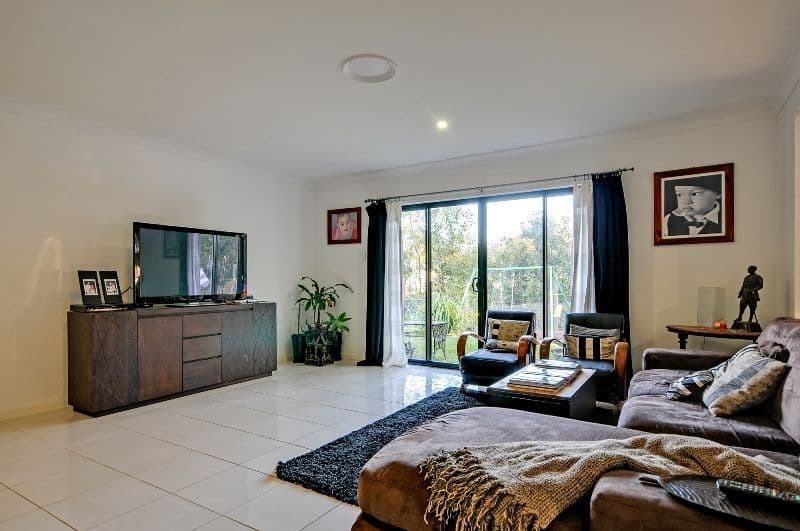 24 Shiloh Court, PINE MOUNTAIN QLD 4306, Pine Mountain - Thumbnail 7