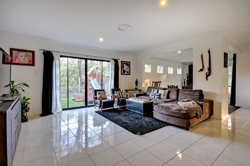24 Shiloh Court, PINE MOUNTAIN QLD 4306, Pine Mountain - Thumbnail 8