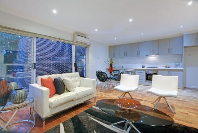 8 John Street, Oak Park VIC 3046, Oak Park - Thumbnail 5