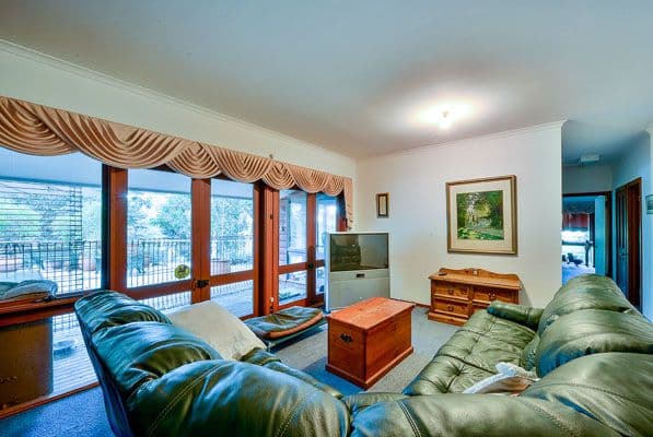 95 Myrtle Creek Avenue, TAHMOOR NSW 2573, Tahmoor - Thumbnail 6