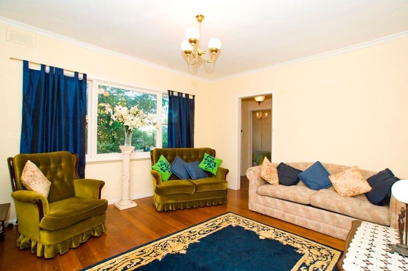 27 Vivianne Avenue, MONT ALBERT NORTH VIC 3129, Mont Albert North - Thumbnail 2