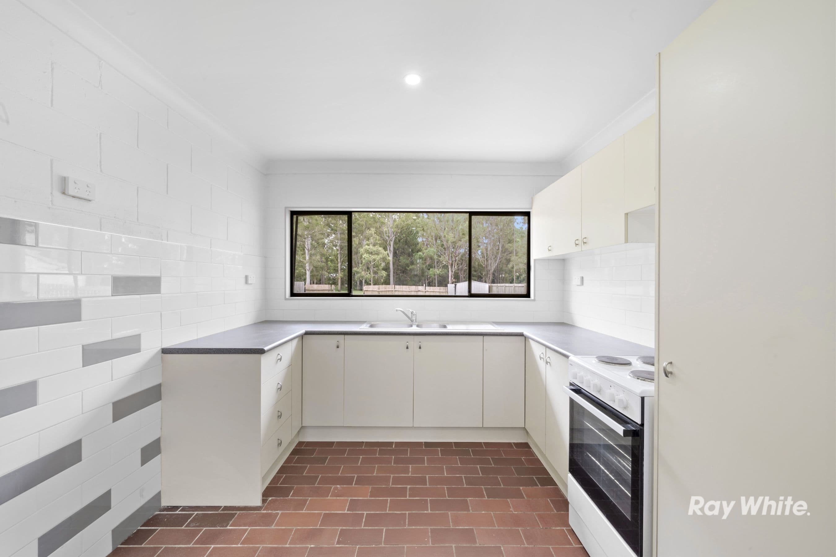 9 Short Street, Loganlea QLD 4131, Loganlea - Thumbnail 7