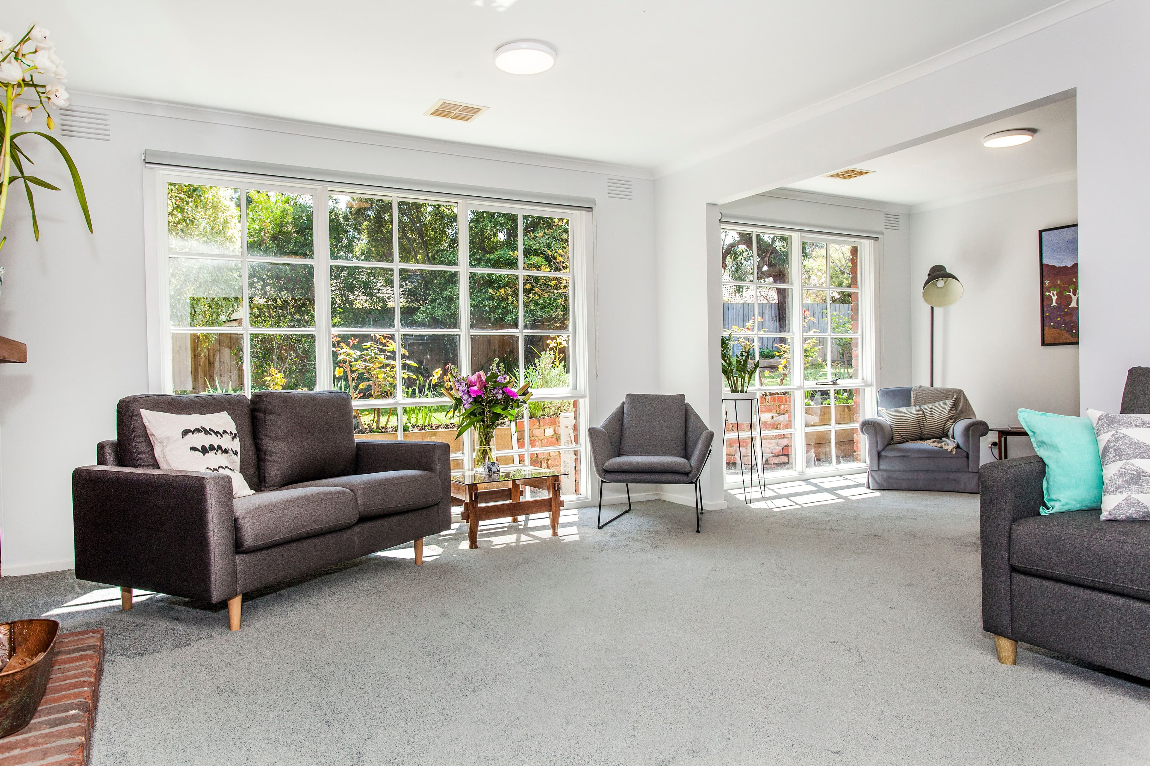 35 Edgerton Road, Mitcham VIC 3132, Mitcham - Thumbnail 2