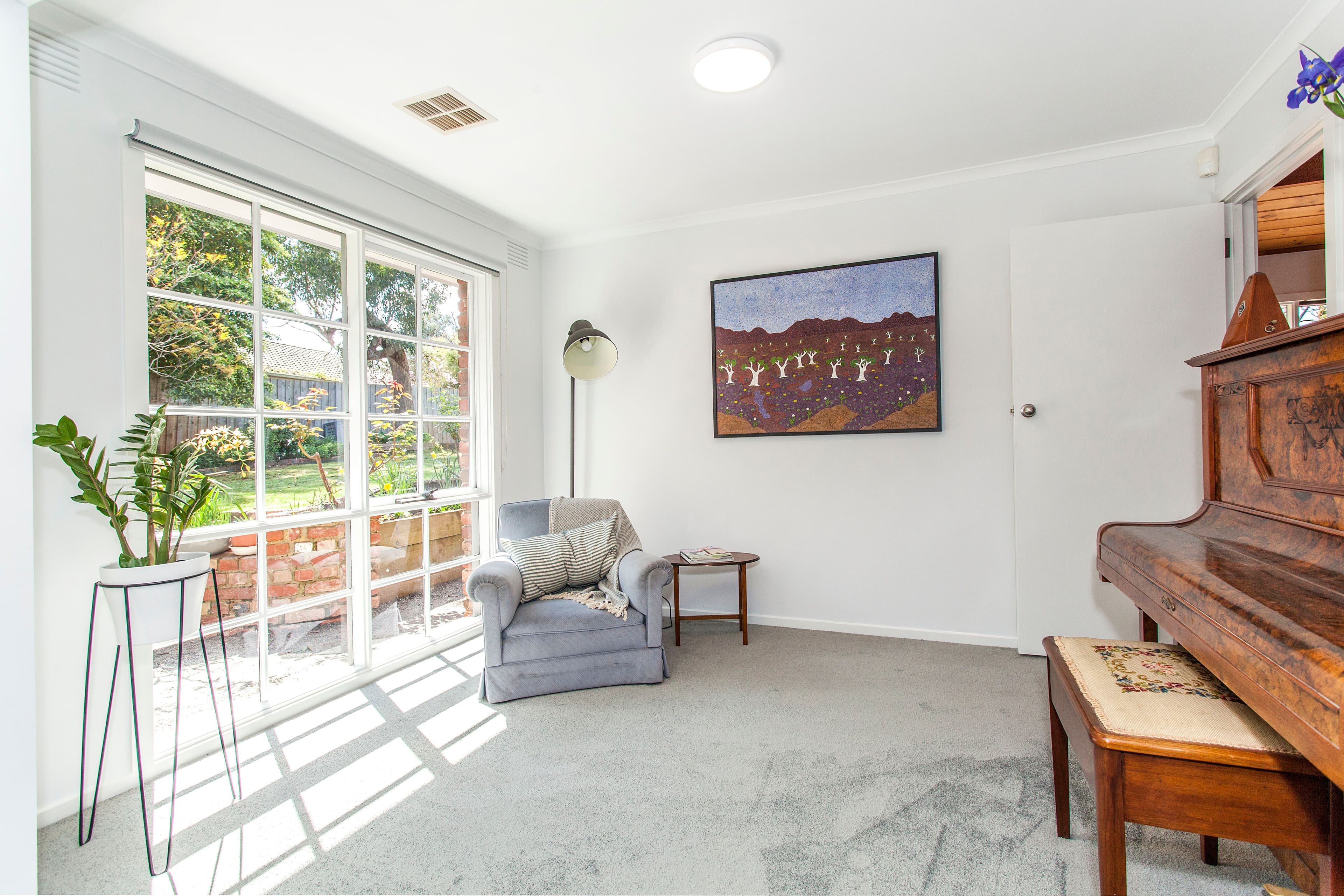 35 Edgerton Road, Mitcham VIC 3132, Mitcham - Thumbnail 4