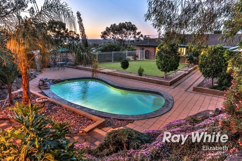 32 Gully Drive, GULFVIEW HEIGHTS SA 5096, Gulfview Heights - Image 1