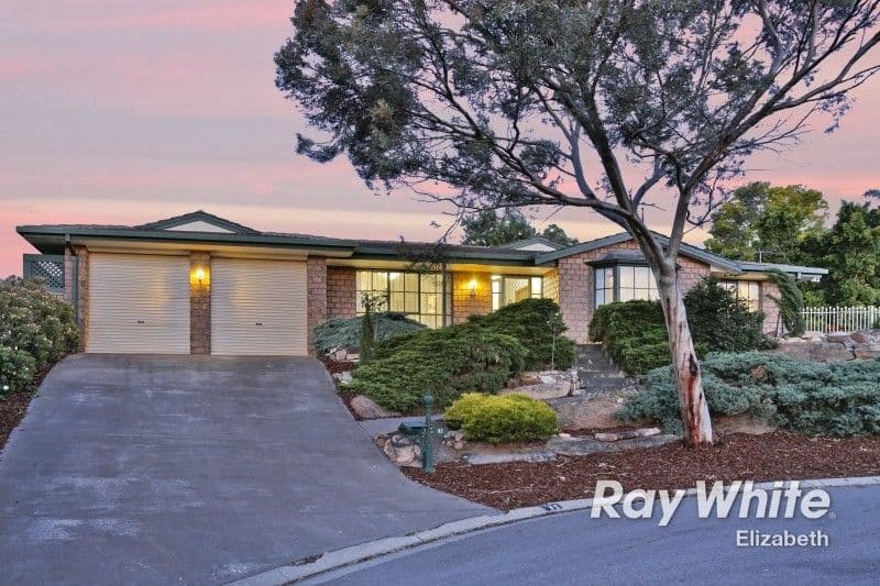 32 Gully Drive, GULFVIEW HEIGHTS SA 5096, Gulfview Heights - Thumbnail 2
