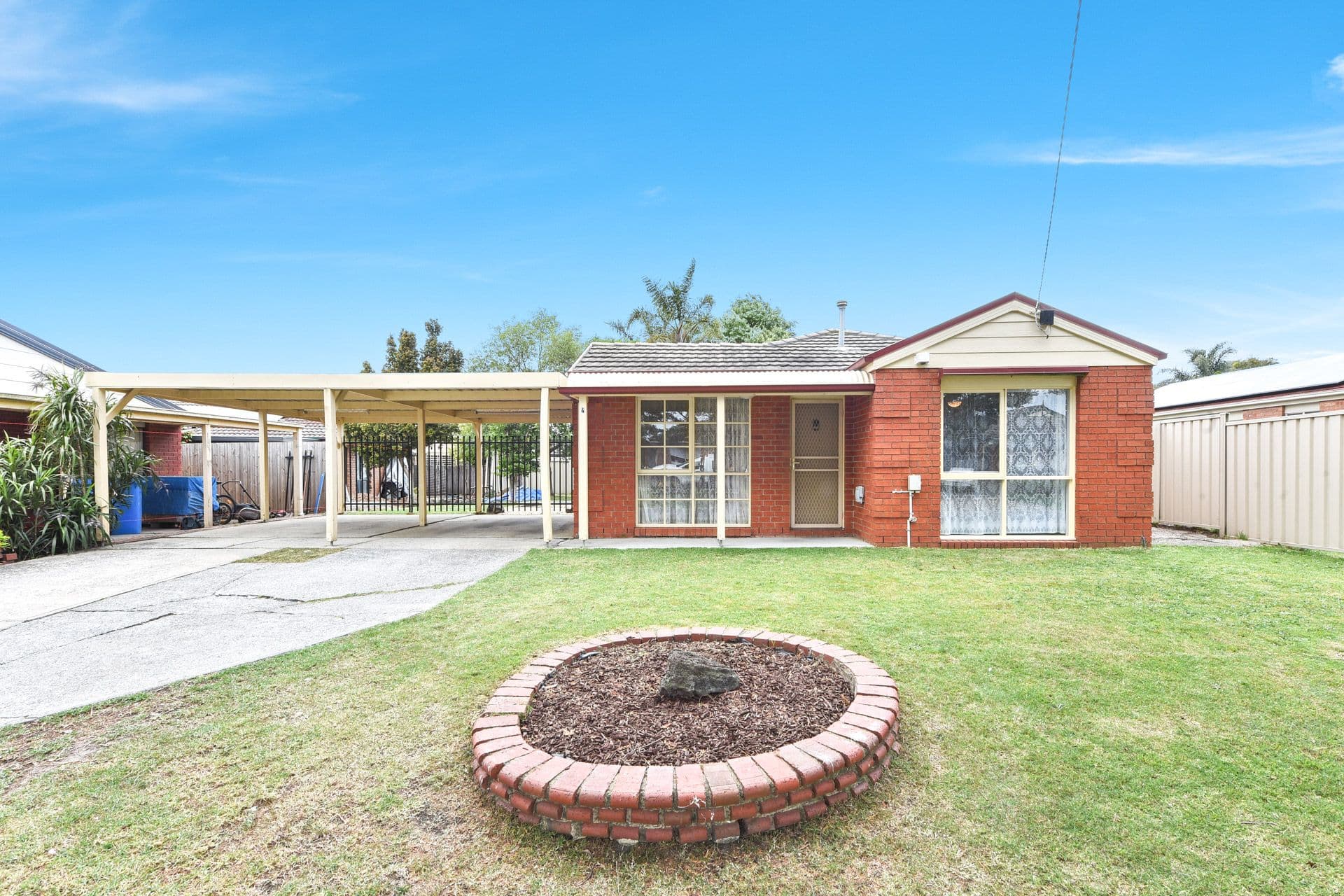4 Dean Court, Cranbourne West VIC 3977, Cranbourne West - Image 1