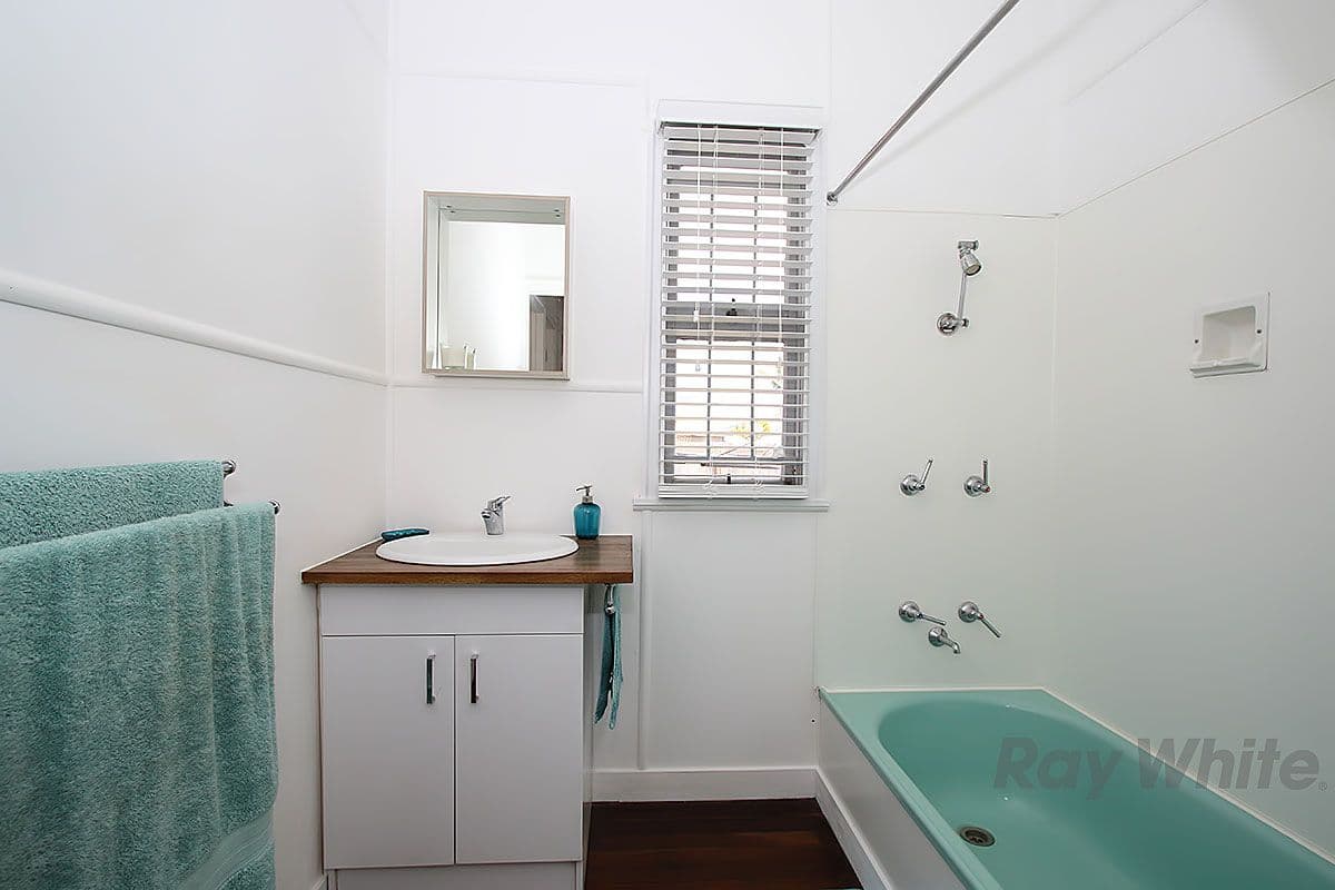 1 Liverpool Street, North Ipswich QLD 4305, North Ipswich - Thumbnail 4