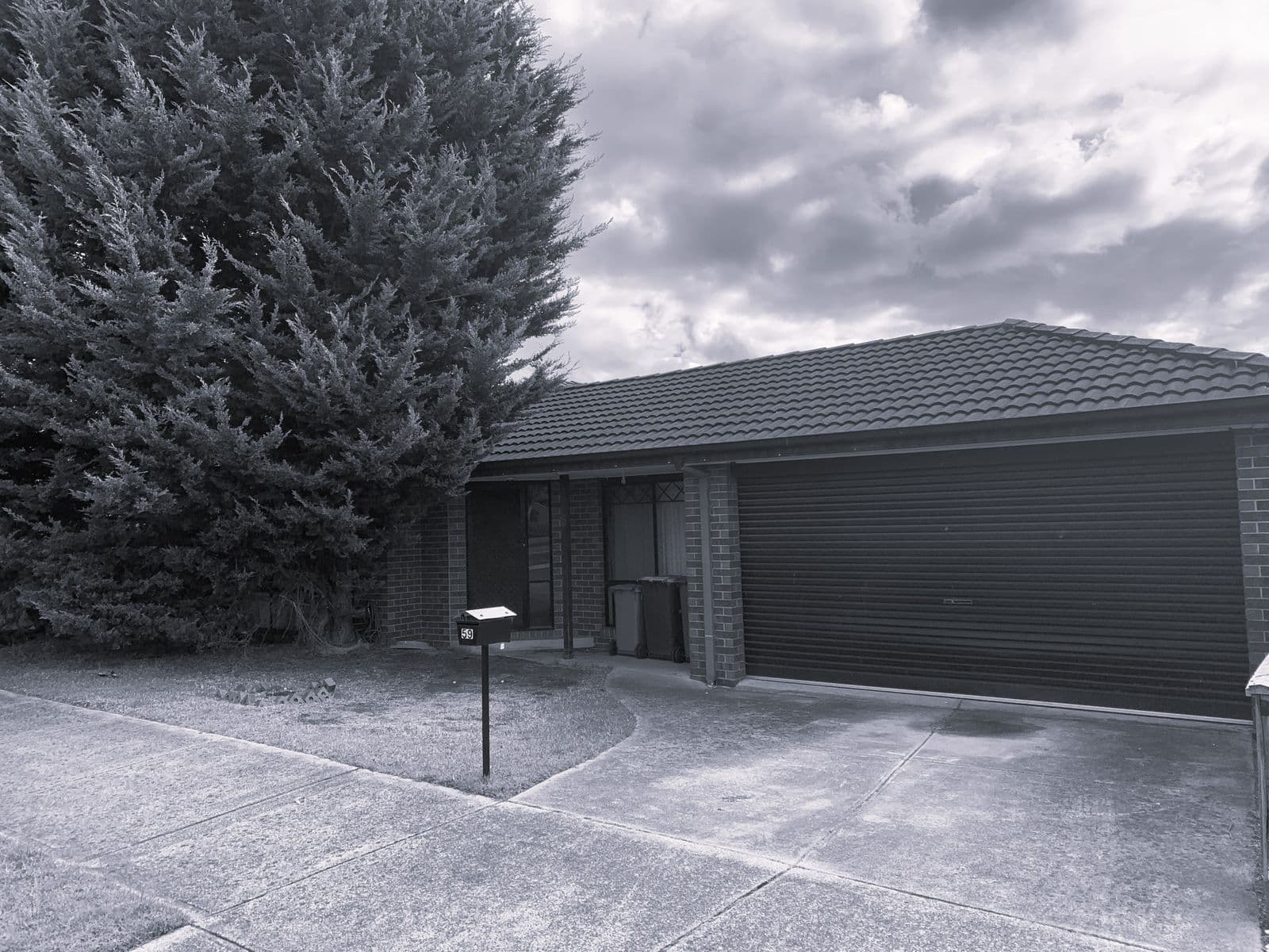 59 Monahans Road, Cranbourne West - Thumbnail 3