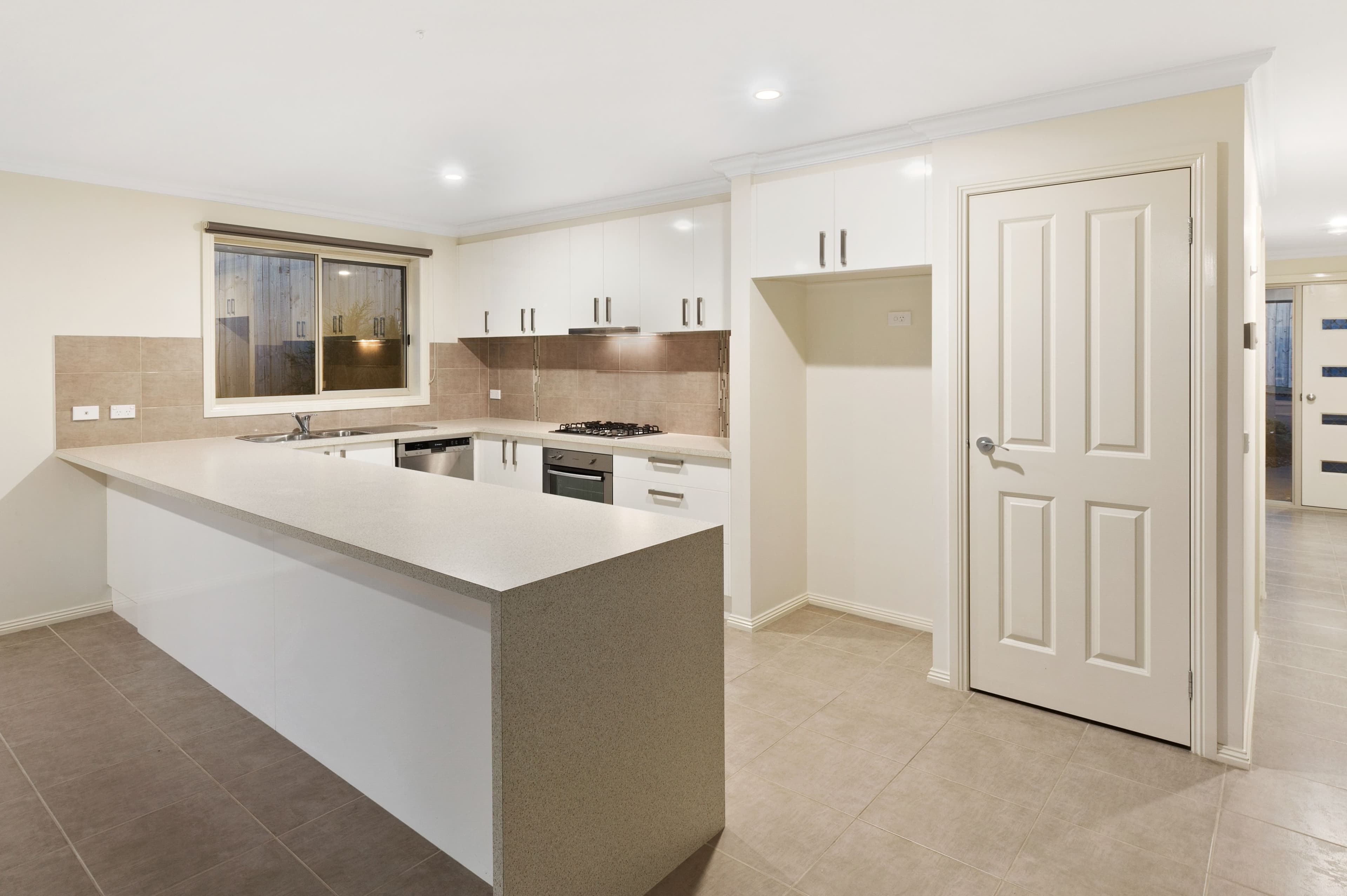 32 Railway Avenue, Garfield VIC 3814, Garfield - Thumbnail 4