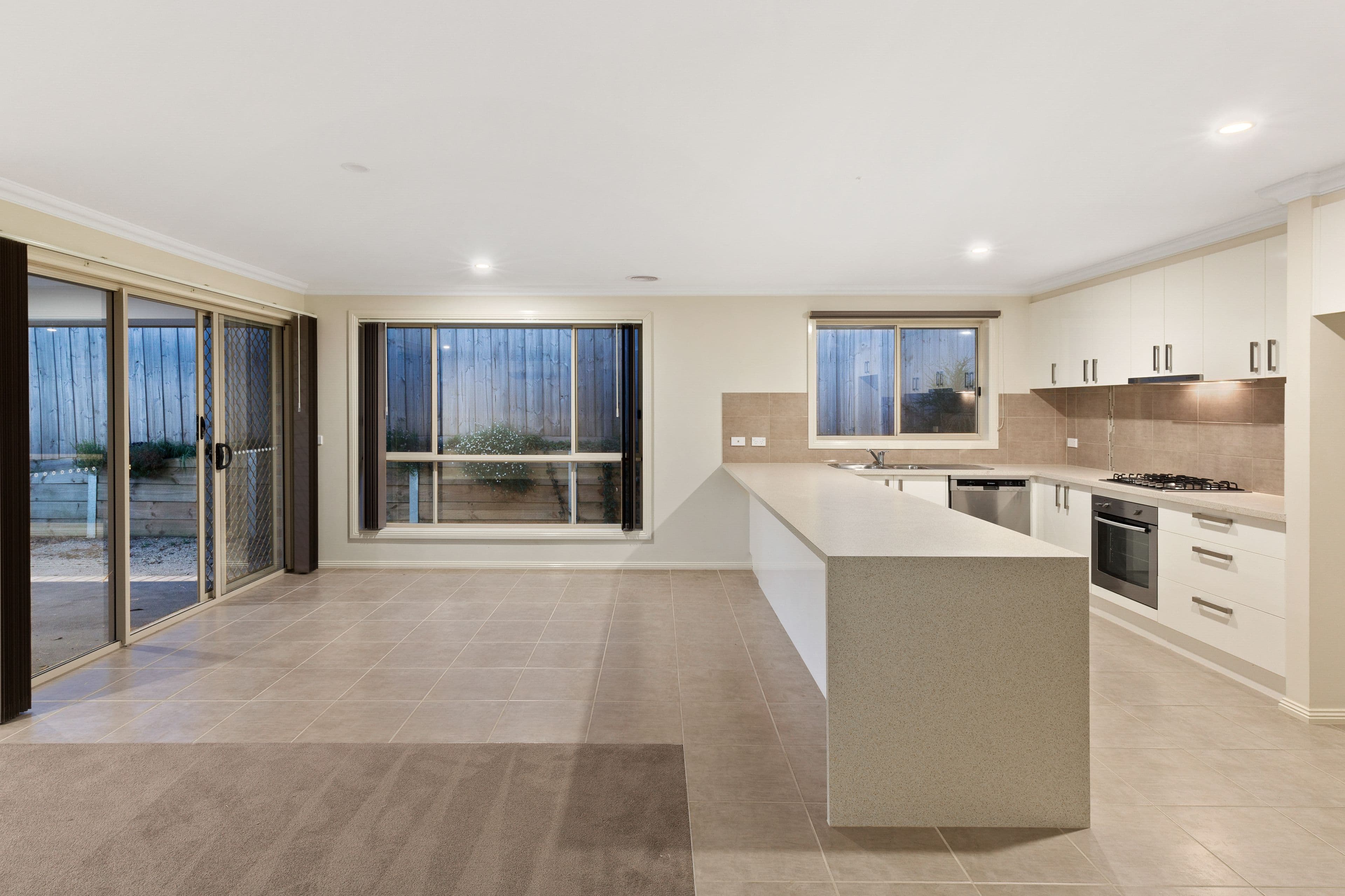 32 Railway Avenue, Garfield VIC 3814, Garfield - Thumbnail 5