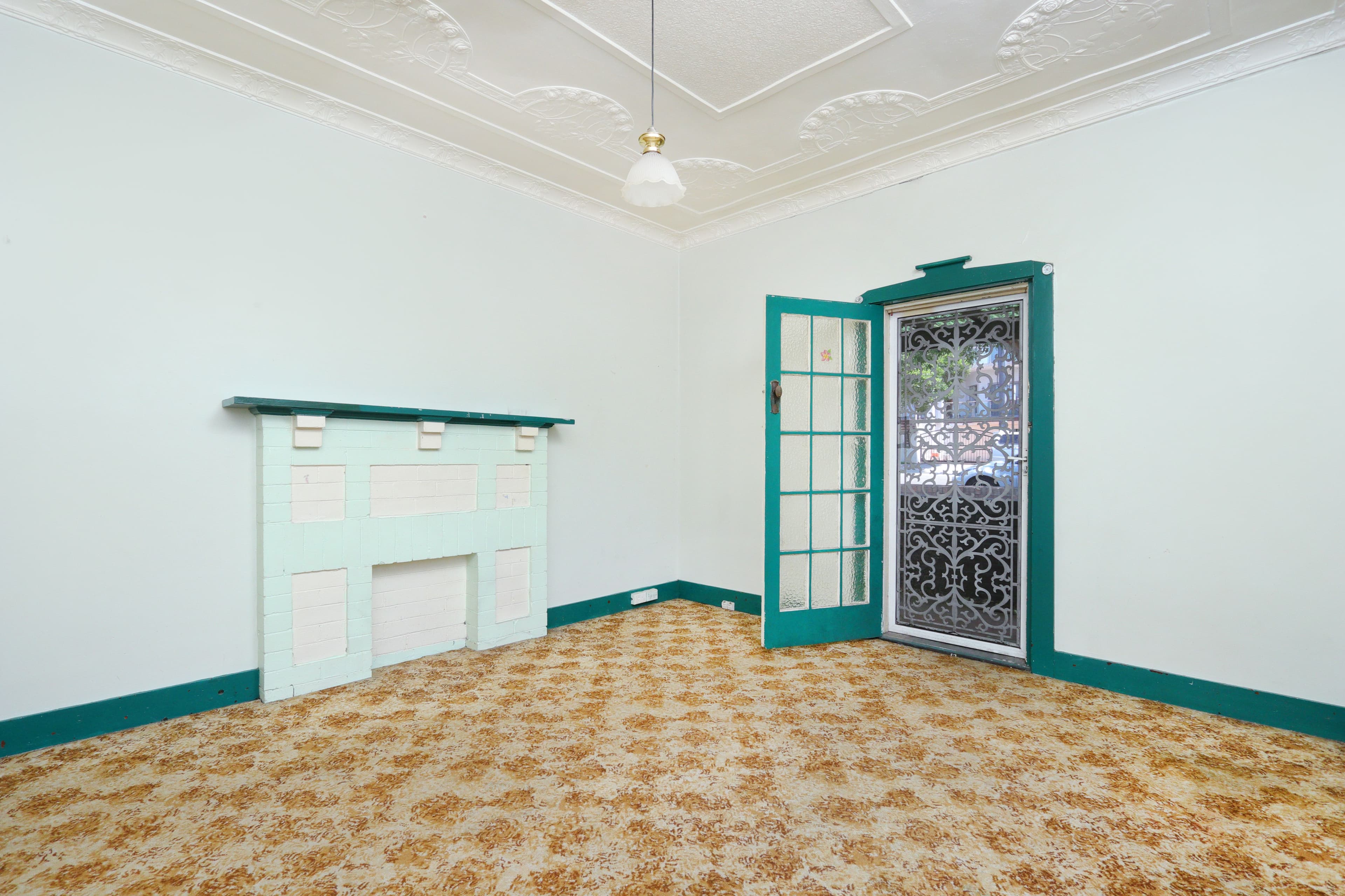 286 Patrick Street, Hurstville - Thumbnail 2