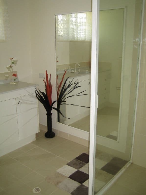 15 Douglas Street, RUSSELL ISLAND QLD 4184, Russell Island - Thumbnail 8