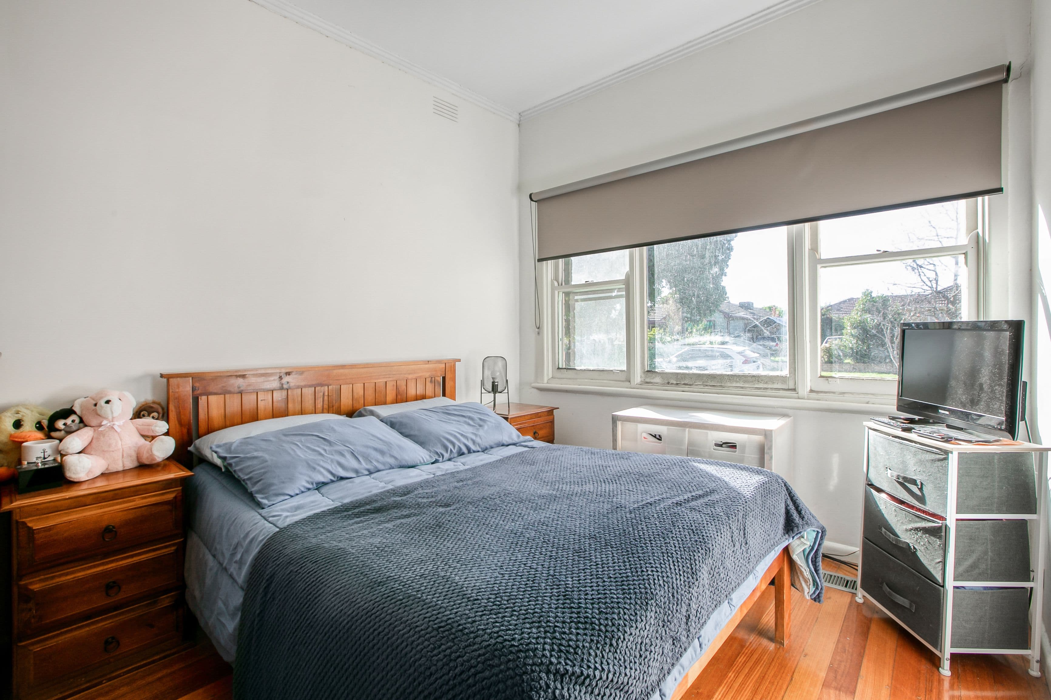 41 Locher Avenue, Reservoir VIC 3073, Reservoir - Thumbnail 3