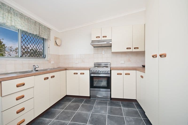 18 Prairie Street, KIRWAN QLD 4817, Kirwan - Thumbnail 3