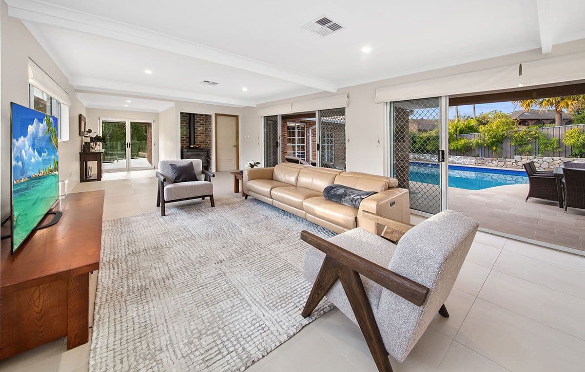 4 Palmer Close, Illawong NSW 2234, Illawong - Thumbnail 3