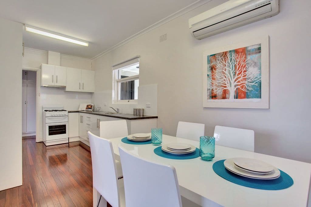 12 Sampson Road, Mitchell Park SA 5043, Mitchell Park - Thumbnail 4