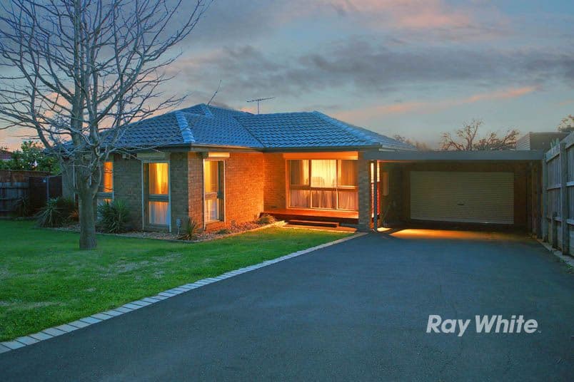 1 Gathrey Court, ENDEAVOUR HILLS VIC 3802, Endeavour Hills - Thumbnail 2