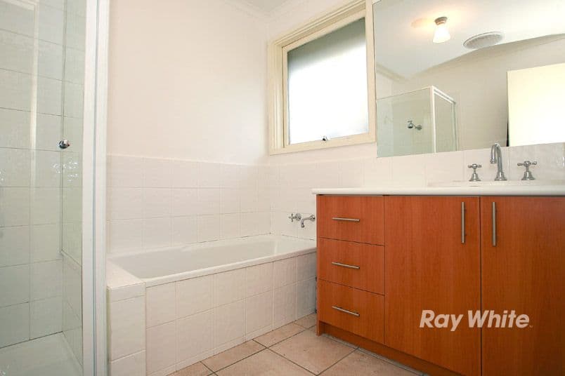 1 Gathrey Court, ENDEAVOUR HILLS VIC 3802, Endeavour Hills - Thumbnail 8