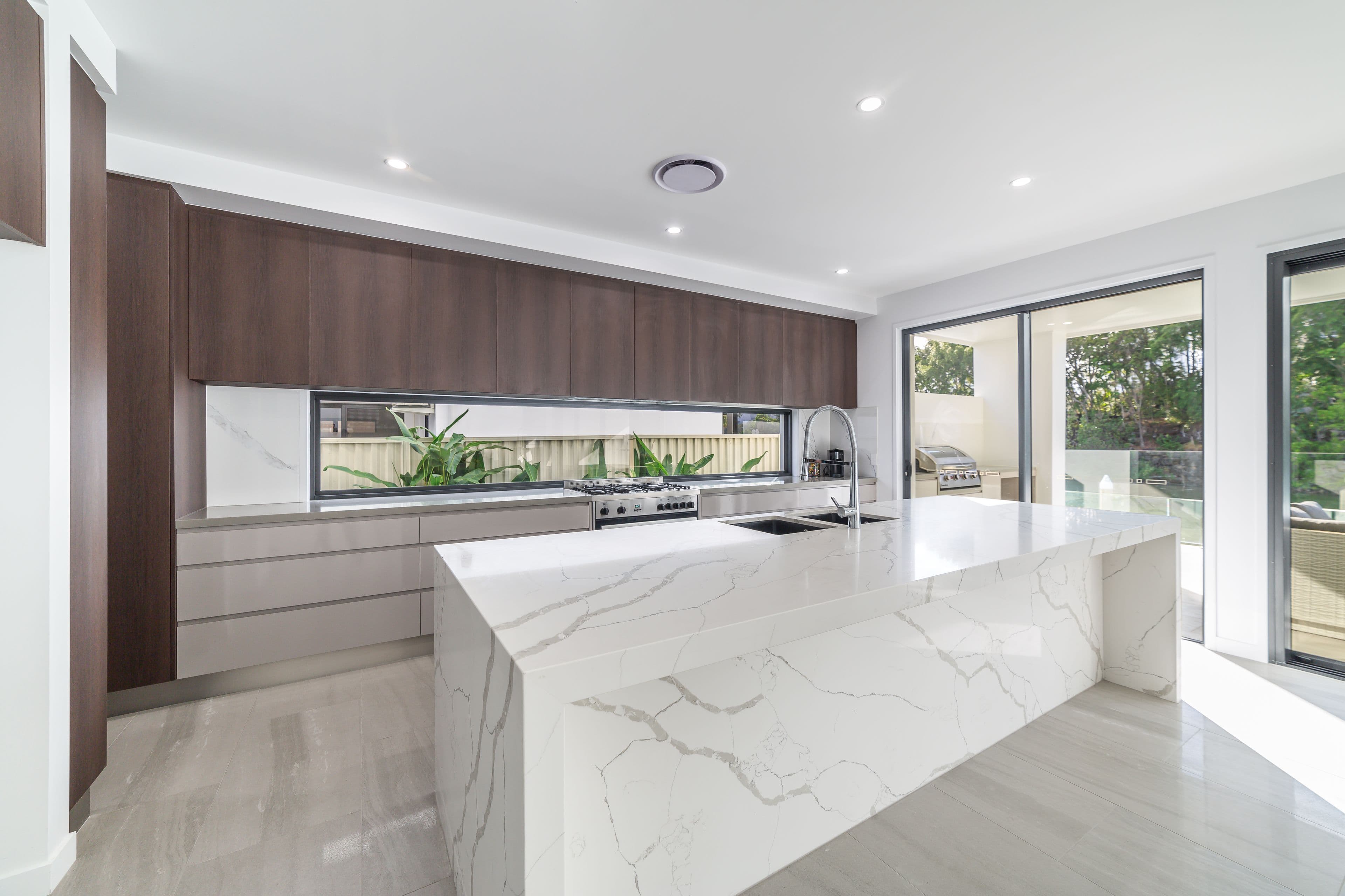 10 Lakeland Key, Broadbeach Waters QLD 4218, Broadbeach Waters - Thumbnail 8