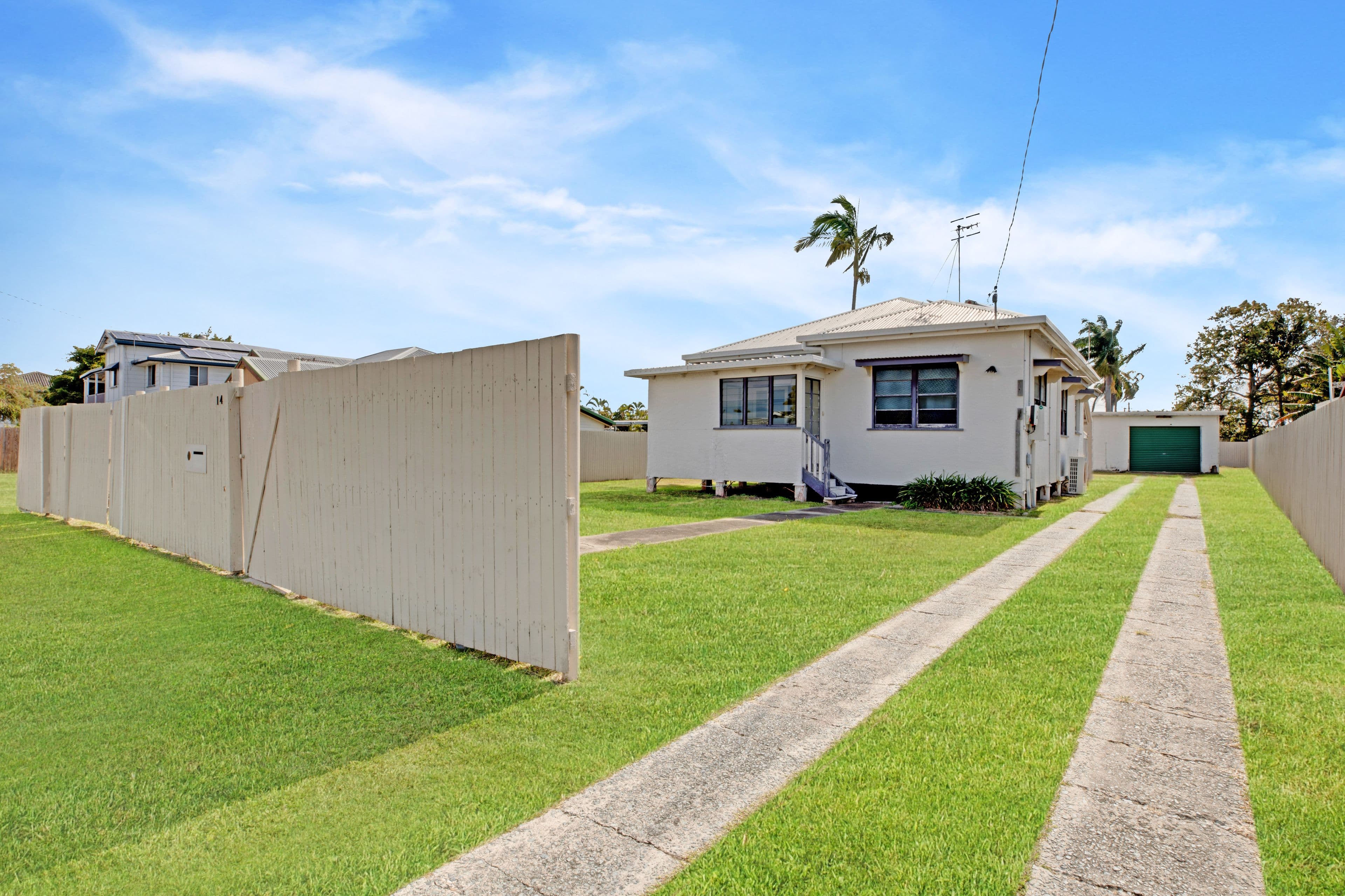 14 Steen Street, South Mackay QLD 4740, South Mackay - Thumbnail 2