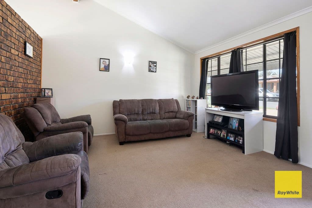12 Dyer Street, Alexandra Hills QLD 4161, Alexandra Hills - Thumbnail 3