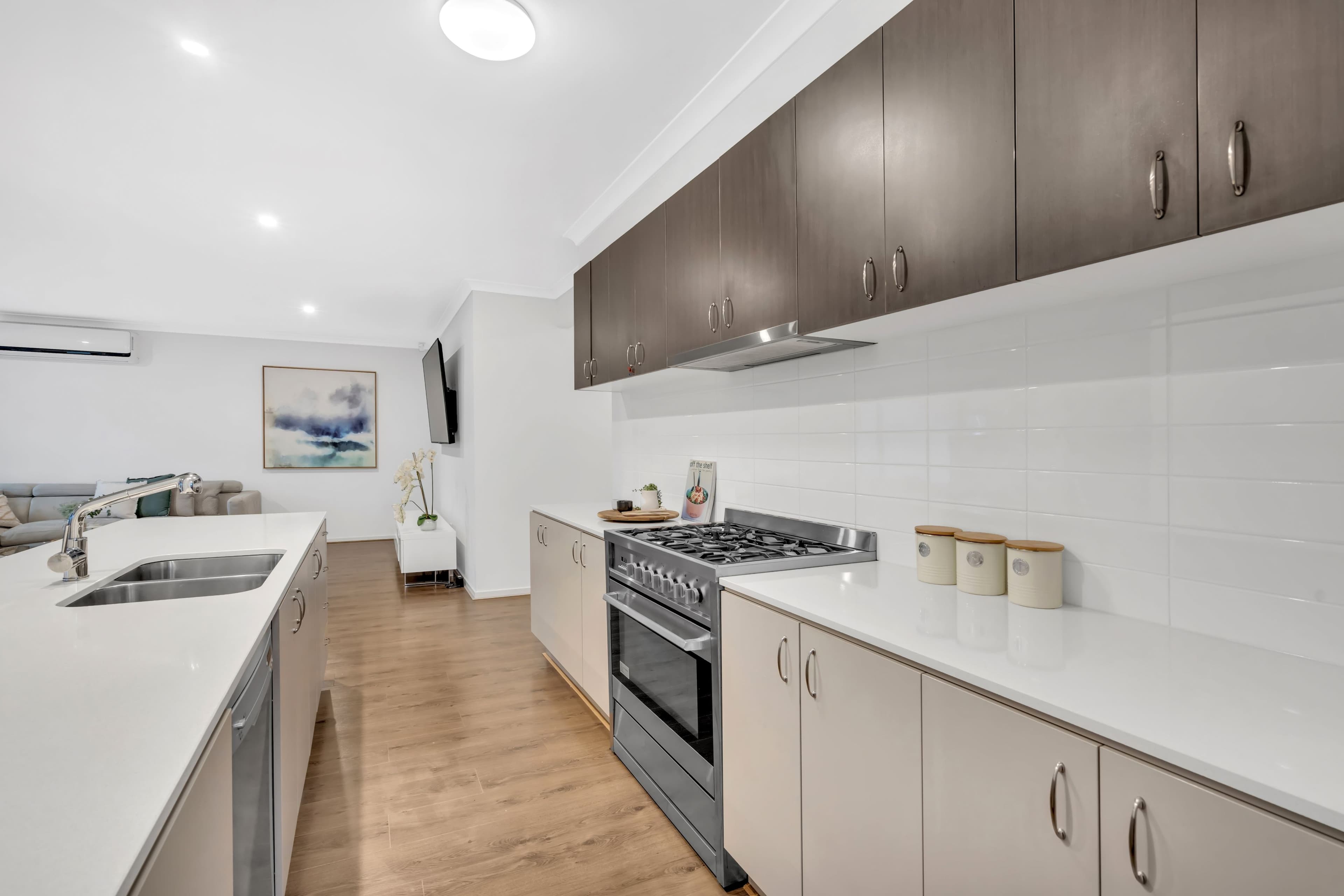 46 Scoria Circuit, Craigieburn VIC 3064, Craigieburn - Thumbnail 7