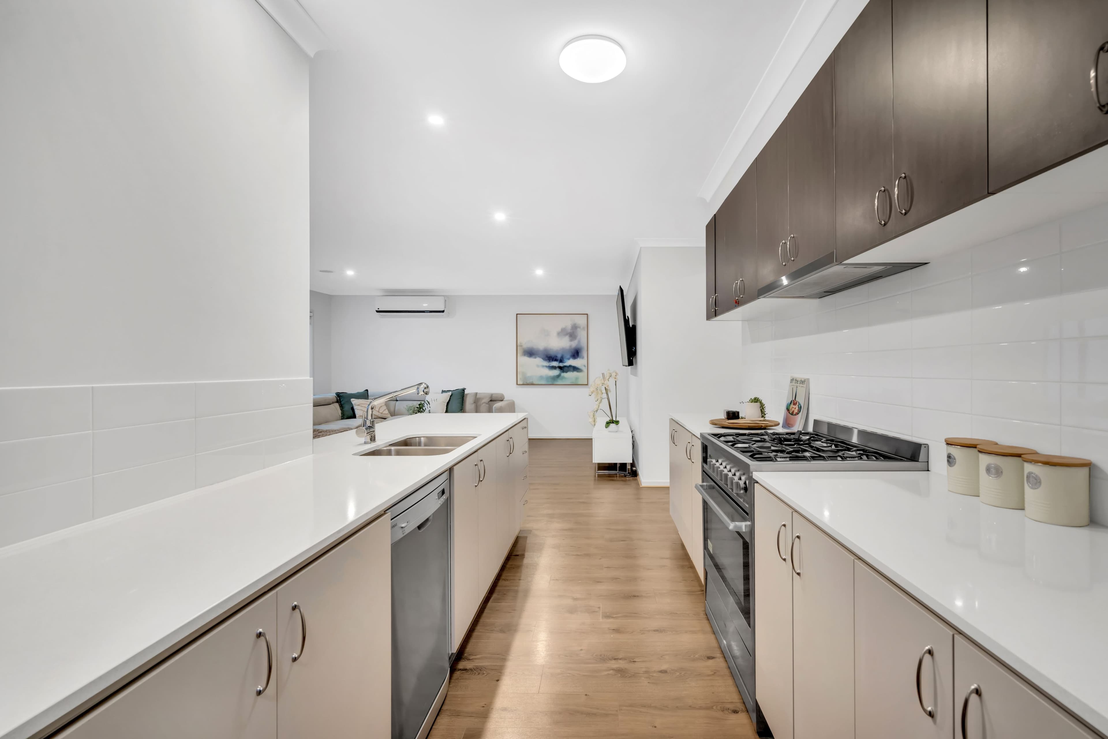 46 Scoria Circuit, Craigieburn VIC 3064, Craigieburn - Thumbnail 8