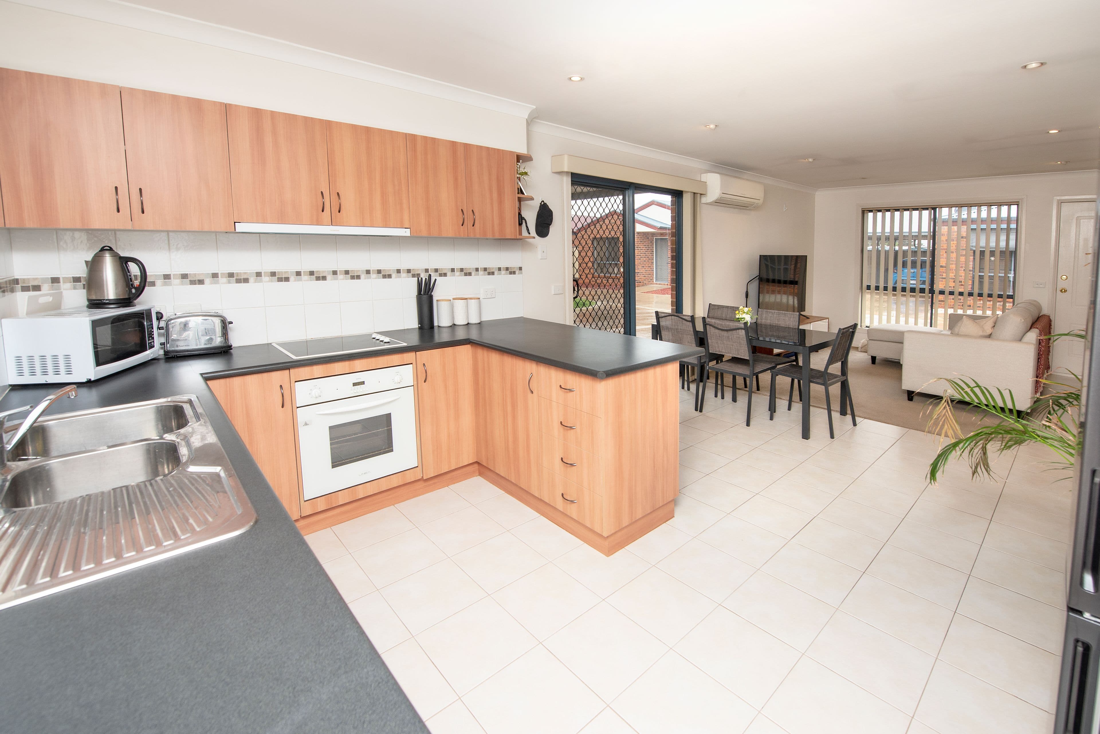 68 Coronation Avenue, Swan Hill VIC 3585, Swan Hill - Thumbnail 2