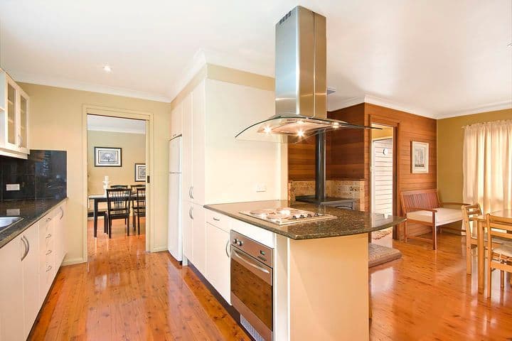 6 Oxley Place, HELENSBURGH NSW 2508, Helensburgh - Thumbnail 4