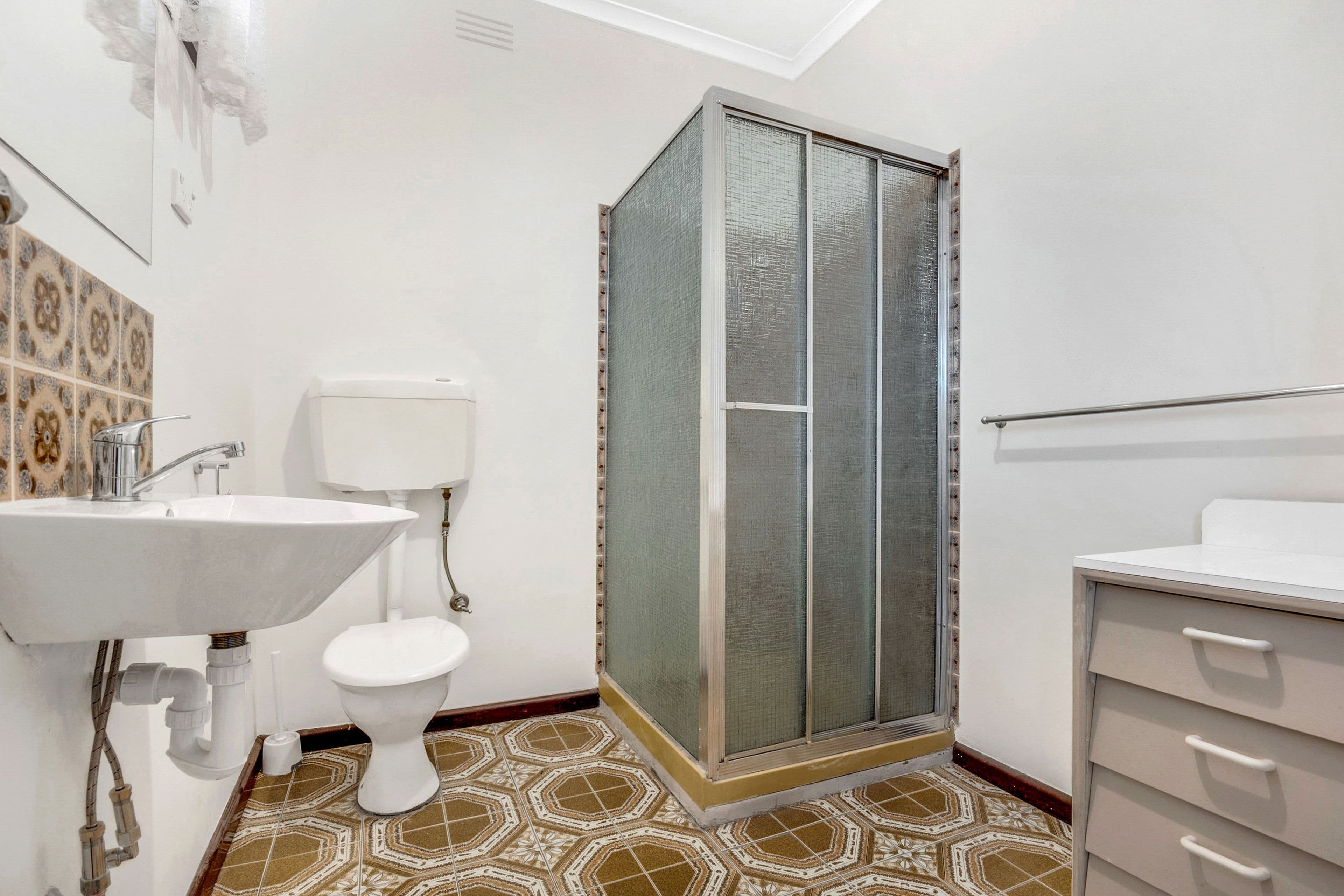 95 Pallant Avenue, Reservoir VIC 3073, Reservoir - Thumbnail 8