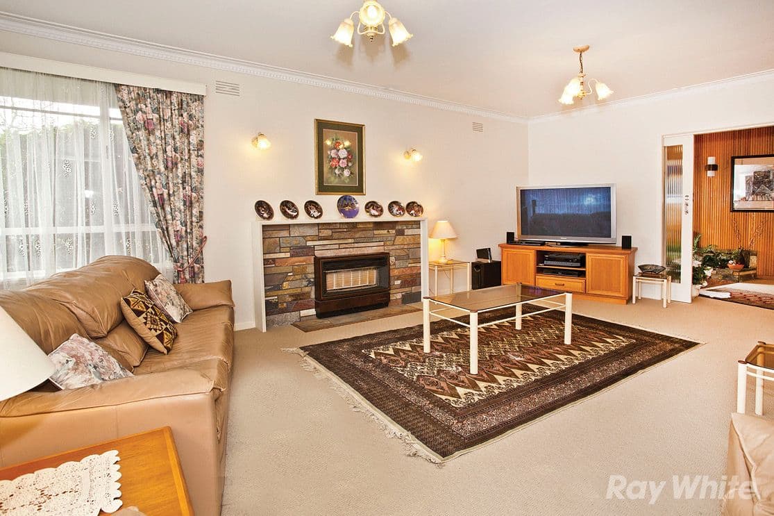 2 Blossom Court, GLEN WAVERLEY VIC 3150, Glen Waverley - Thumbnail 2