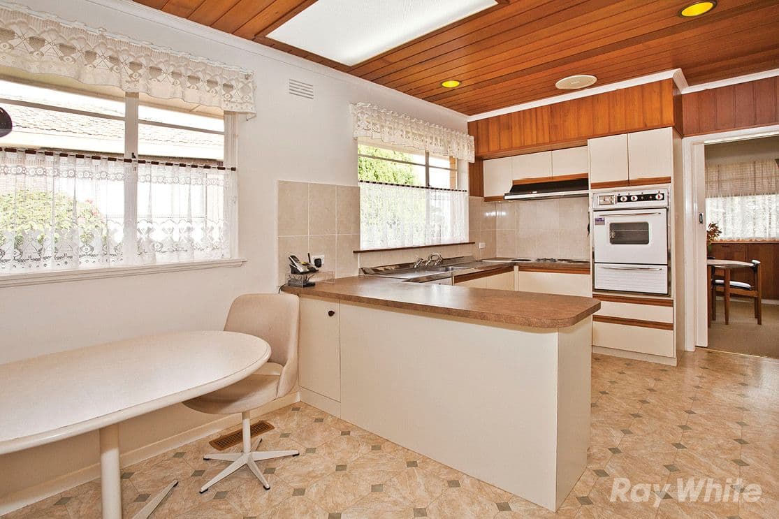 2 Blossom Court, GLEN WAVERLEY VIC 3150, Glen Waverley - Thumbnail 4