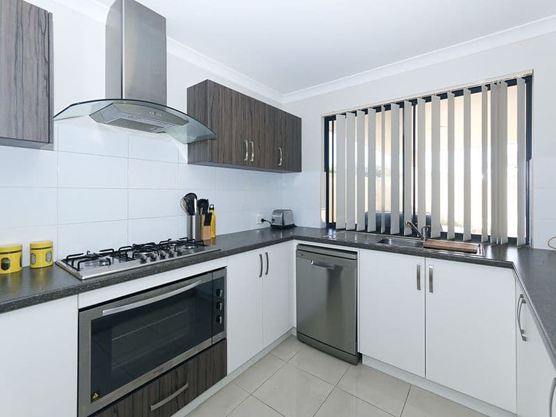 35a Embleton Avenue, Embleton WA 6062, Embleton - Thumbnail 4