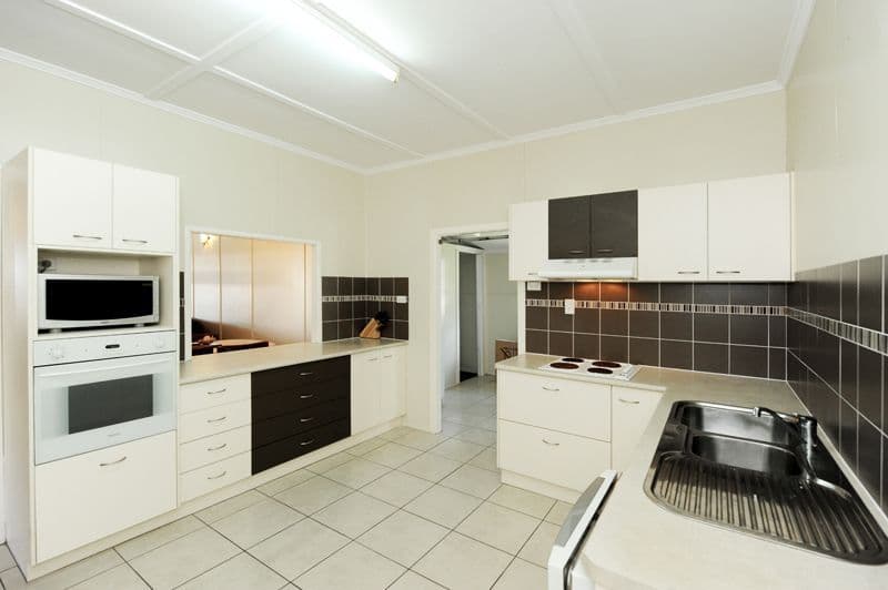 271 Auckland Street, GLADSTONE QLD 4680, South Gladstone - Thumbnail 2